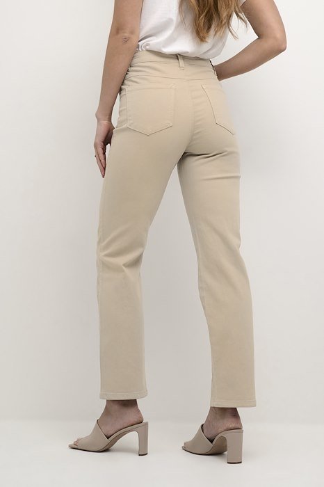 Izelina straight jeans
